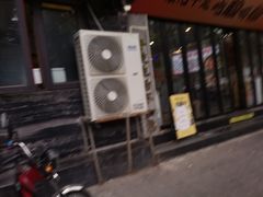 -黔有有贵州酸汤夺夺粉火锅(五味十字店)