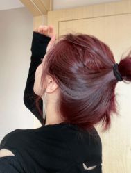 -BULB STUDIO 巴柏明星发型工作室