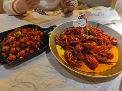 -巴厘龙虾·榜首油焖大虾(音乐学院·沿江酒馆店)