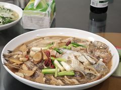 -健跳小海鲜(人民路店)
