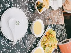 -八两八金·莱芜特色炒鸡(市南漳浦路店)