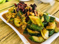 拍黄瓜-清真大韩寨张帅烧烤涮羊蝎子(牛驼店)
