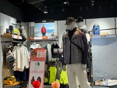 -松雷商业(南岗店)