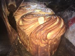 -面包新语(吾悦国际广场店)