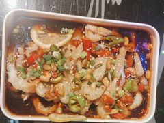 -路边边地标烧烤·川菜·小龙虾·音乐酒馆(良乡长虹店)