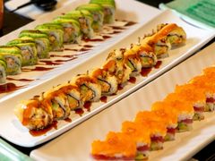 -Wrap 'N Roll Sushi