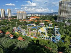 -客天下恐龙水晶玻璃桥