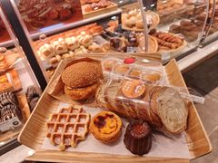 -巴黎贝甜(大宁国际商业广场店)