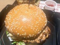 -The Habit Burger Grill 哈比特汉堡(复兴soho店)