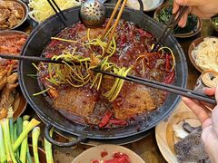 -黄潇洒老火锅(九眼桥宏济巷店)