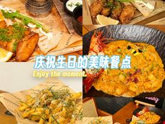 -Mark&Mars Restaurant