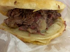 -闫家驴肉老店(华电一校店)