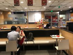 -麦当劳(东直门外大街店)