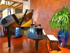 -AZUR聚(香格里拉饭店)