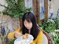 -Lamant Manor已闻花名關於藍