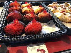 -Salon de The de Joel Robuchon(外滩18号店)