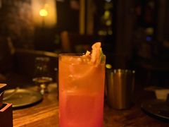 -城墙外BAR