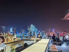 -VENU+海景酒廊