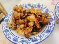 -江城燕子大排档(江汉路步行街店)