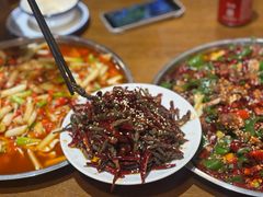 -邱金小炒·30 年盐帮江湖菜(自贡店)
