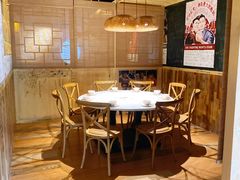 包厢-就你餐厅(体育西横街店)