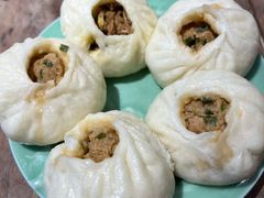 土猪肉山泉水包子-老清朝包子铺(开明街店)