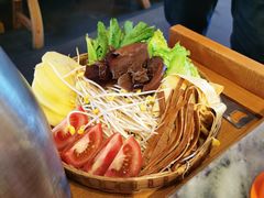 -月满大江千层肚火锅(锦城大道店)
