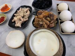 榴莲雪媚娘-黄师奶甜品店