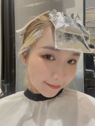 -HAIR CORNER