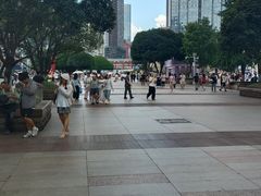 -观音桥步行街