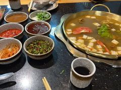 -顶顶汤火牛排火锅·经典铜锅涮肉