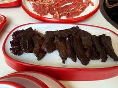 -毛辣果·贵州红酸汤牛肉火锅(西单店)