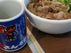 -梅龙镇广场