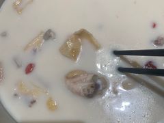 -煲宫猪肚鸡(昆山金鹰国际购物中心店)