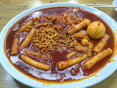 -亲昵春川鸡排(韩国美食街店)