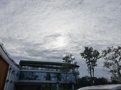 -茅草房·河畔园林火锅
