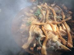 怀柔特色鲟鱼-荣德灶台鱼(圣泉寺店)