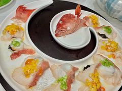 -品海楼·大连海胆锅贴馆(东港店)