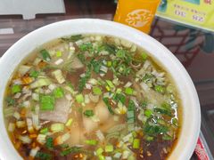 传统牛肉面-东方宫中国兰州牛肉拉面(新起街店)