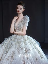 -予白婚纱礼服馆
