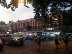 -芒果糯米饭摊子