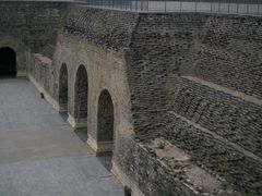-明中都皇故城及皇陵石刻