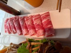 -海底捞火锅鲜切牛肉主题店(长寿路店)