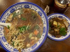 -阿扁杭州面(苗圃店)