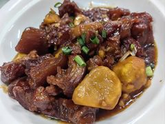 -红栌温泉山庄生态美食餐厅