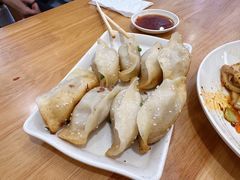 -小姜锅贴(凤凰街店)