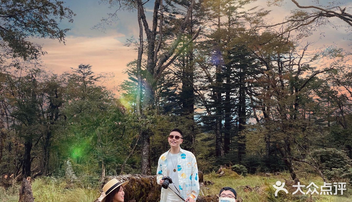 成都出游🚗国庆短途散心计划,看日出星空雪山