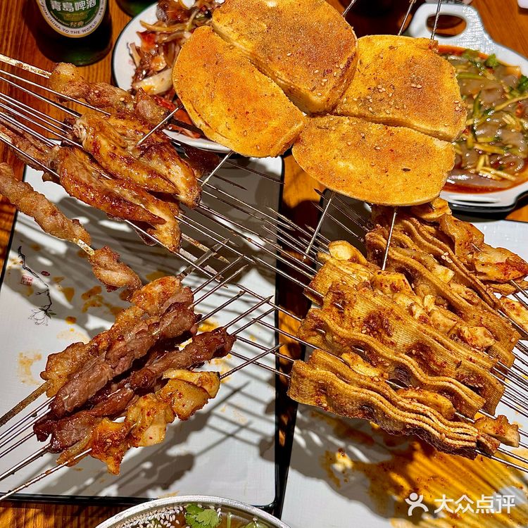 我的宝藏夜宵地!东北烧烤嘎嘎香!