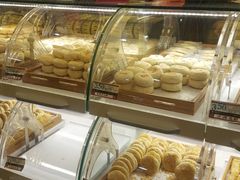 面包甜点陈列柜-清真全盛斋传统糕点(西羊市店)