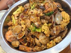 -金丝饭庄(金丝新天地保障性住宅小区店)